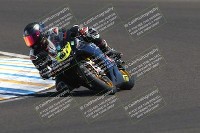 media/Sep-07-2025-CRA (Sun) [[6d6582c22b]]/Race 8/